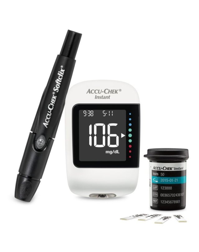 ACCU-CHEK INSTANT KIT